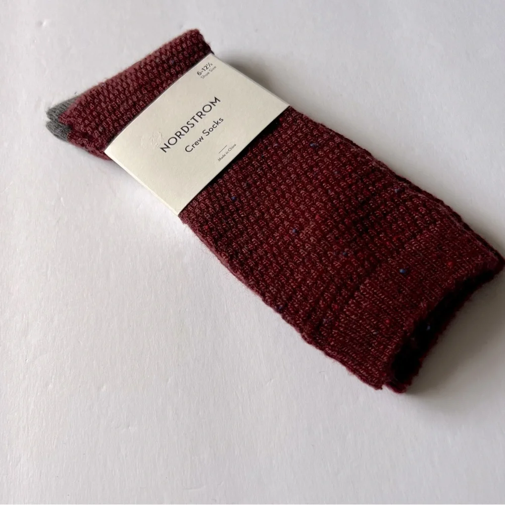 NORDSTROM MENS CREW SOCKS ACRYLIC/WOOL BLEND RED GRAPE HEATHER OS NWT